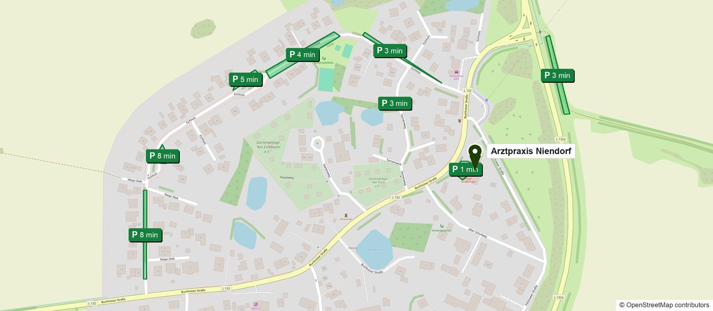 Map: Arztpraxis Niendorf and nearby parking areas with walking time to the practice. List below the map.